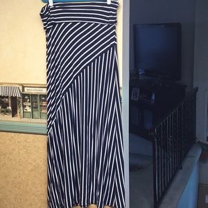 Maxi skirt